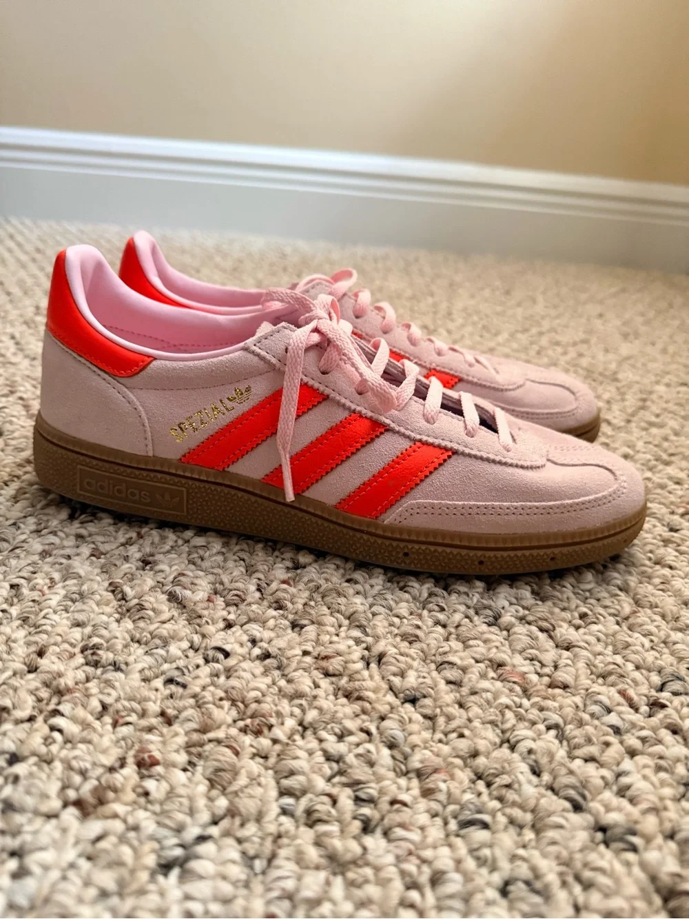 New Without Tags adidas Handball Spezial Women’s 8 Pink & Orange Sneakers - Picture 6 of 8